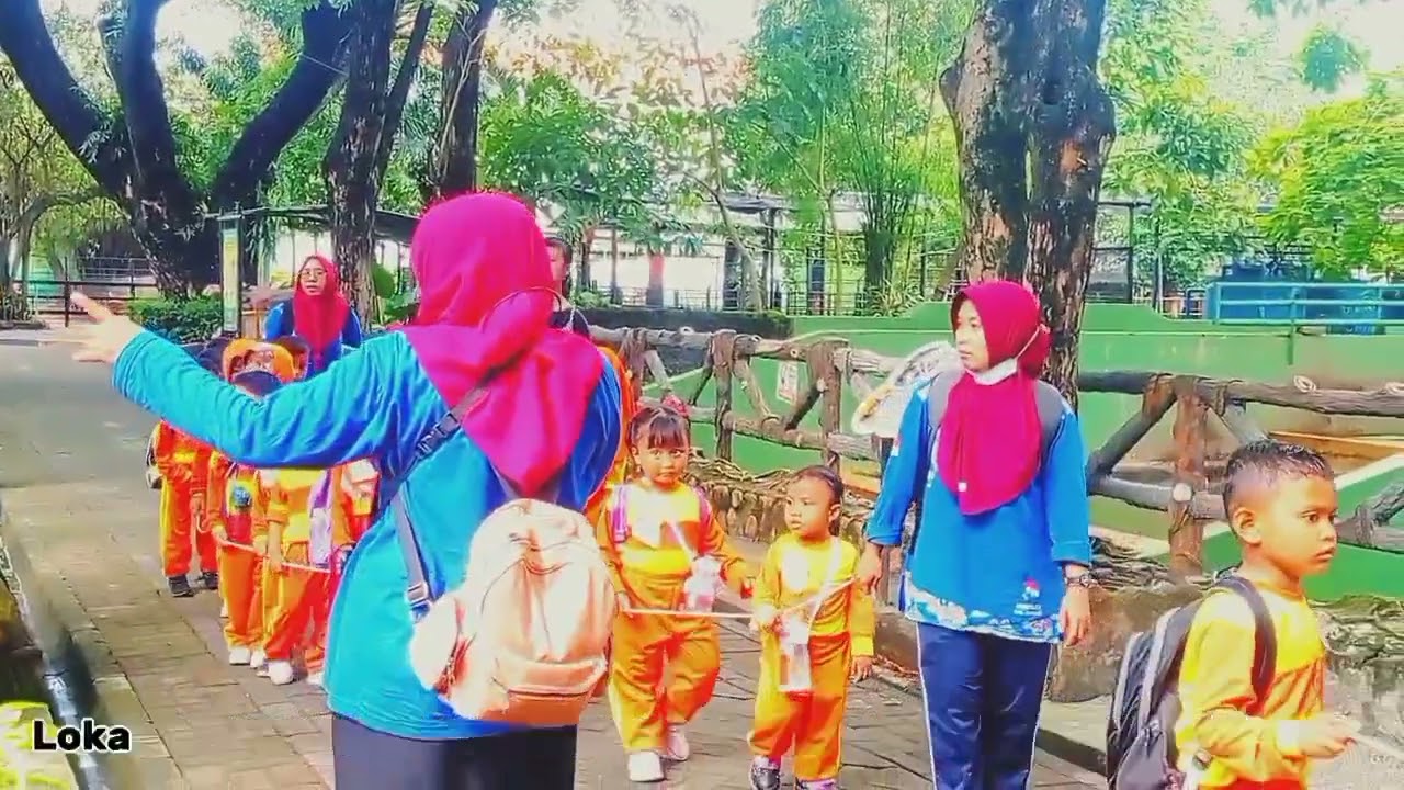 Keseruan siswa dlm keg. Outing Class PG TK Buana Ilmu berkunjung ke KBS. Puncak Topik Binatang