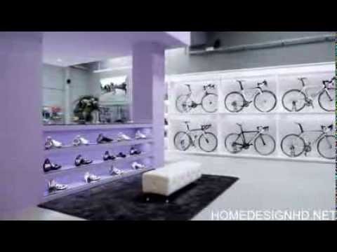 فيديو: Ultimate Biker’s Thrill: Museum-like Bicycle Shop in Barcelona