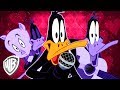 Looney Tunes en Latino | &quot;Amor de robot gigante&quot;, con el Pato Lucas | WB Kids