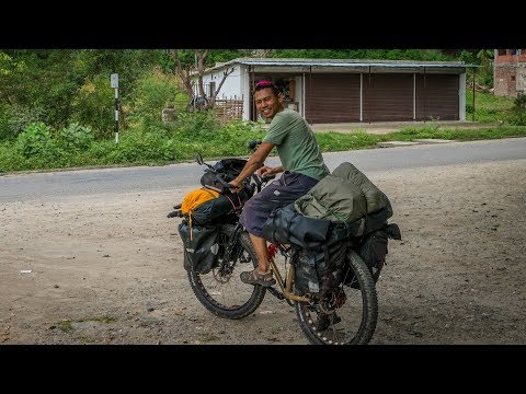 Video: Perjalanan Darat Dengan 2 Roda Dan Bukannya 4 Sepanjang Laluan Basikal Amerika Syarikat 66