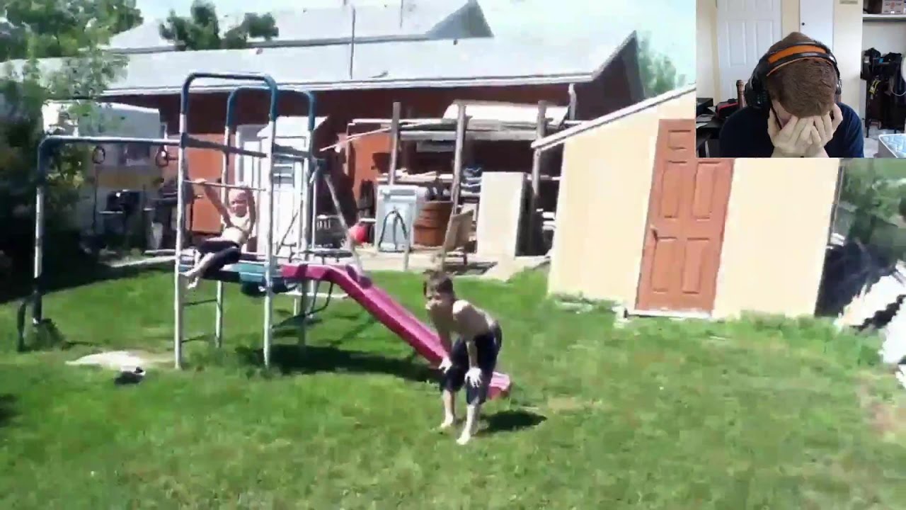 REACTING TO OLD VIDEOS!!! | The most cringeworthy videos on the internet