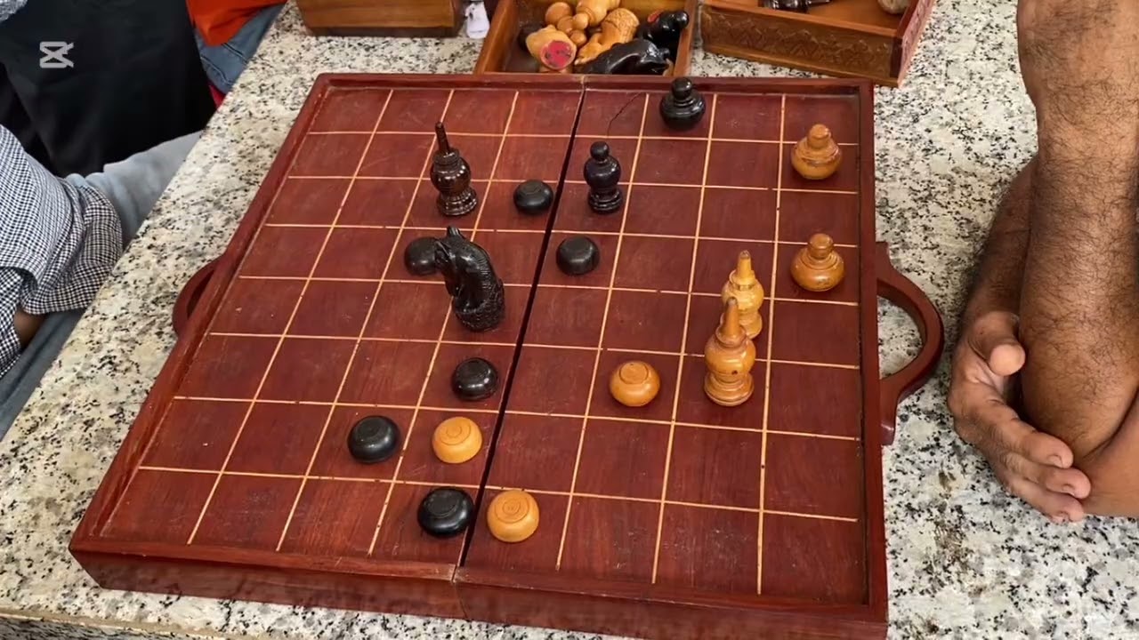 គ្មានអ្នកណាជួយអ្នកណាទេ វគ្គជម្រុះ រវាង បងឈុន ស្ដេចកន (ខ្មៅ) ប៉ះជាមួយ បងសឿន កណ្ដោលជ្រុំ (ស)   !