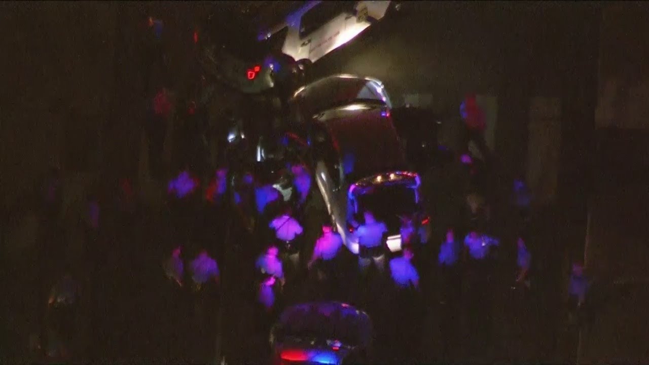 Philly Police Chase Car Possibly Involved In Abduction - YouTube