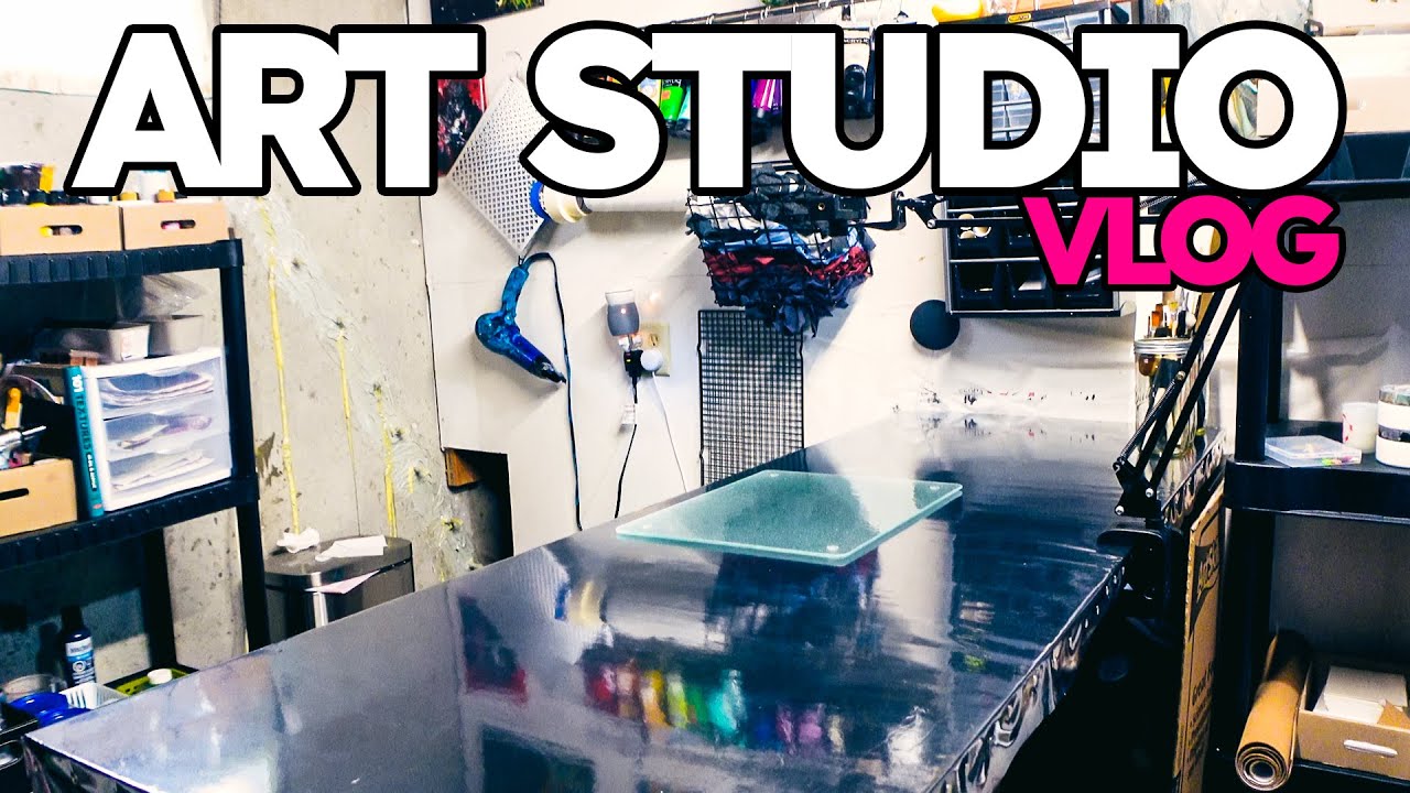 VLOG | Painting the Table in My Art Studio - YouTube
