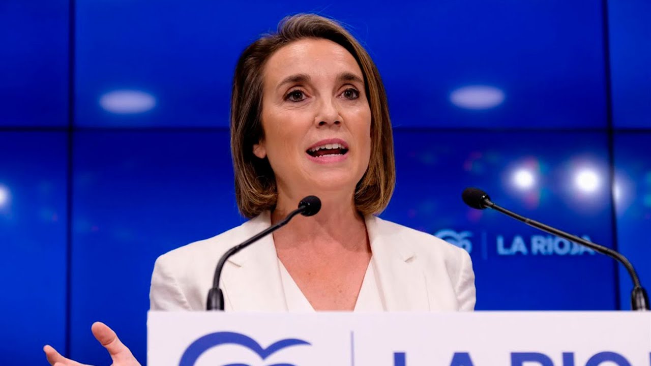 Cuca Gamarra ofrece una rueda de prensa en la sede del PP de La Rioja ...