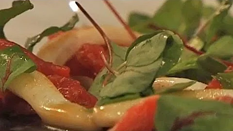 Two Michelin Starred chef Daniel Clifford cook Bav...