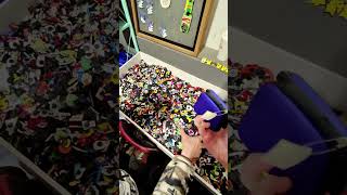 Looking for Pokémon! #pokemon #pokemoncards #pokemontcg #pokemoncommunity #shorts