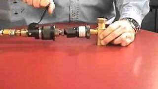 FasTest Inc - XT and RQD Connectors for Tubes and Process Tips.wmv