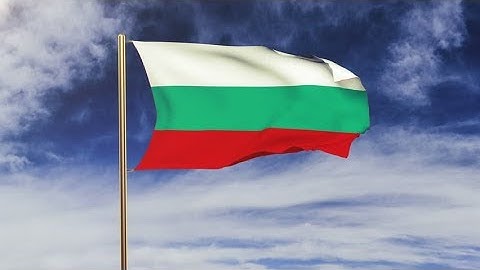 4K Bulgaria flag waving in the wind. Green screen, alpha matte. Loopable animation Stock video