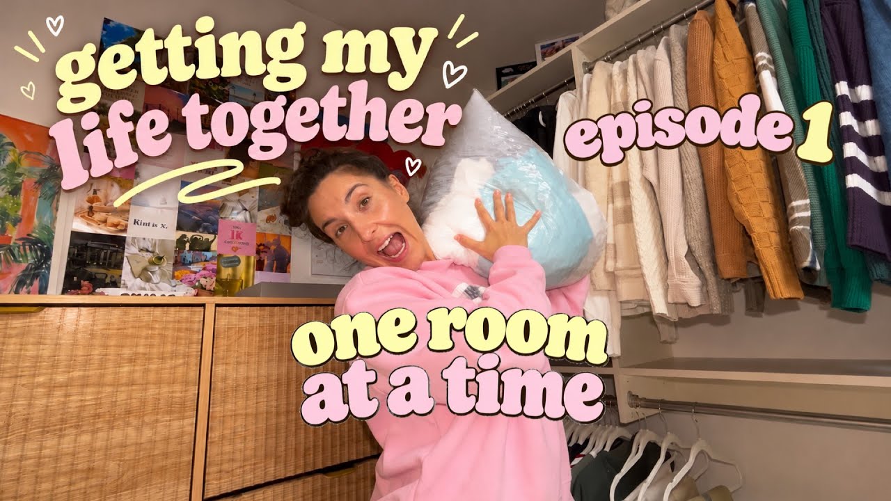 CLOSET CLEAN OUT & ORGANIZE WITH ME *my declutter series* - YouTube