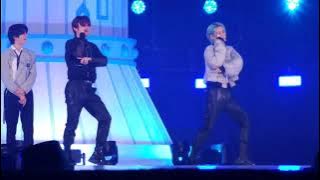 Lee know and Felix Danced to Yoasobi Idol Challenge (Stray Kids 3RD FANMEETING PILOT : FOR ★★★★★)