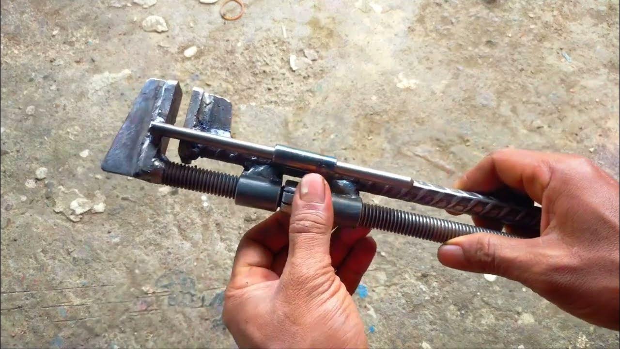CREATIVE DIY,,, PIPE WRENCH MAKE YOUR OWN PIPE WRENCH YouTube