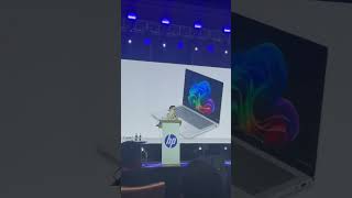 AI-POWERED WORKSPACE.