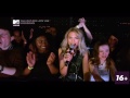Fall Out Boy - Uma Thurman Live On MTV Lockdown(With Interview)