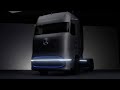 Daimler’s first hydrogen fuel-cell truck to start customer trials in 2023