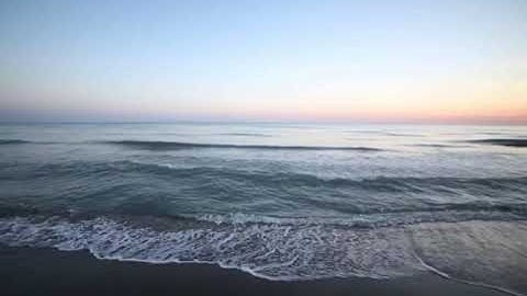 سورة القارعة { بصوت جميل جداً 🍃 }
