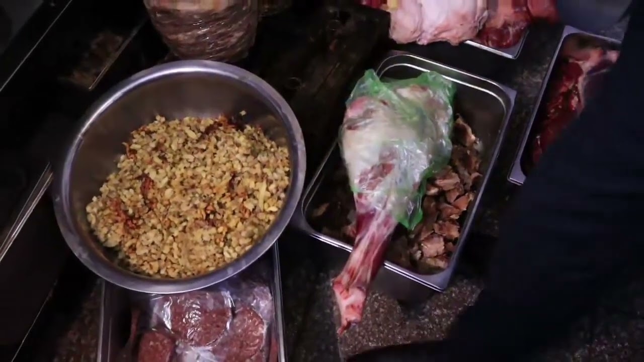 صحة البصرة: غلق عدد من المطاعم المخالفة لقوانين الصحة العامة في مركز المدينة