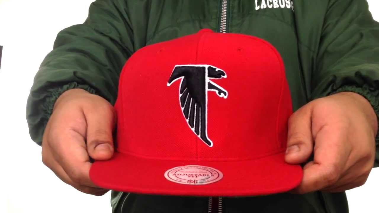 Falcons 'THROWBACK-BASIC SNAPBACK' Red Hat by Mitchell & Ness