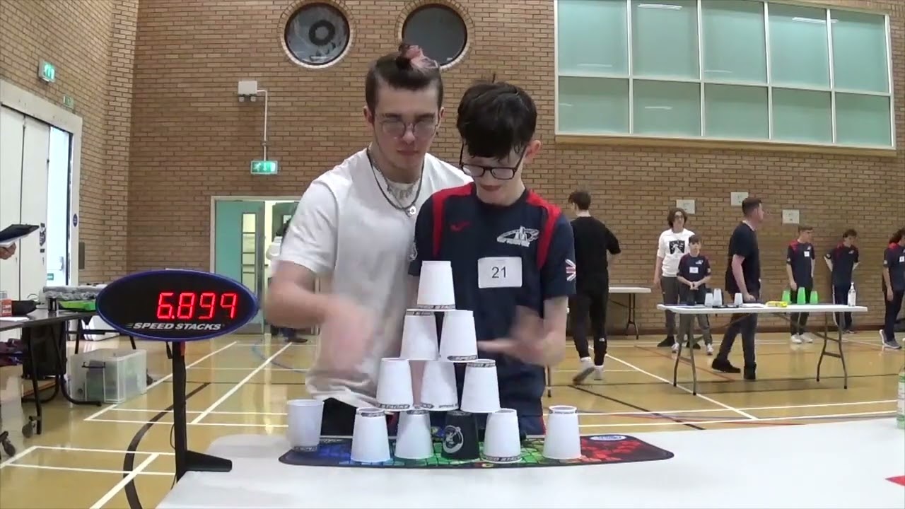 Overall Doubles Sport Stacking World Record 7.112 (Jamie Franceschini
