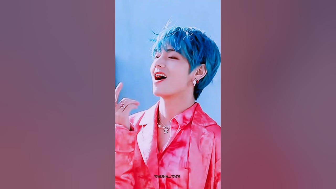 2. Taehyung's blue hair transformation for the "Persona" comeback - wide 5
