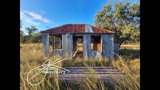 Come explore two very old Australian settlers cottages with me