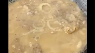 Cube Steak With Mashed Potatoes & Gravy