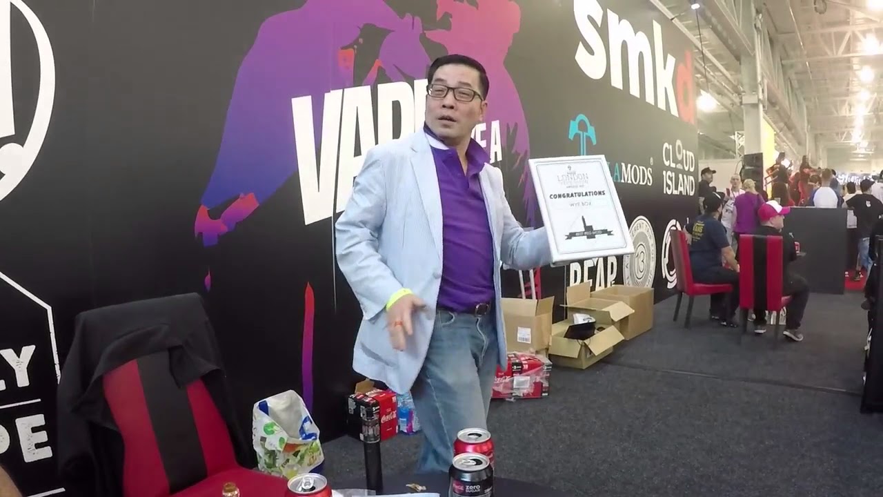 Vapefindr London Vape Show 2017 SMKD Highlights | Hosted by SirVapingAlot