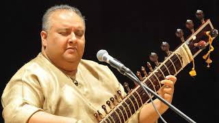 Moko kahaan dhoondhe re bande Kabir Das Ji by-- Ustad Shujaat Hussain Khan