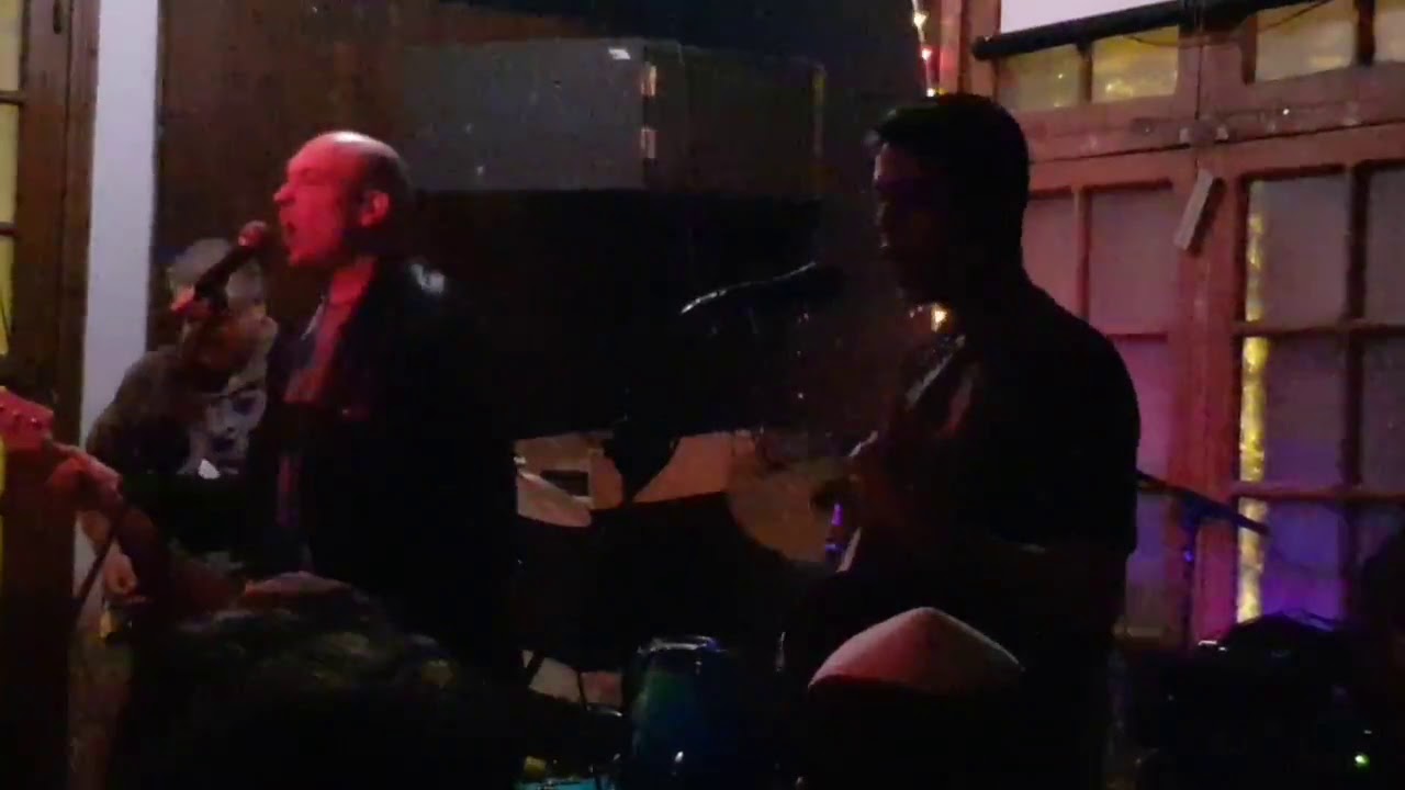 Korroxion - Etorkizuna - (Etsaiak)