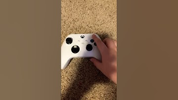 Pressing the y button on an Xbox controller