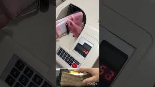 cash counting machine 100 5000 bundles #money #bigmoney #newnotes #india