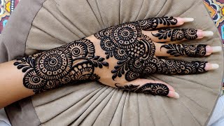 Elegant Mandala Mehndi Design 2026 | Light & Graceful Back Hand Henna Art