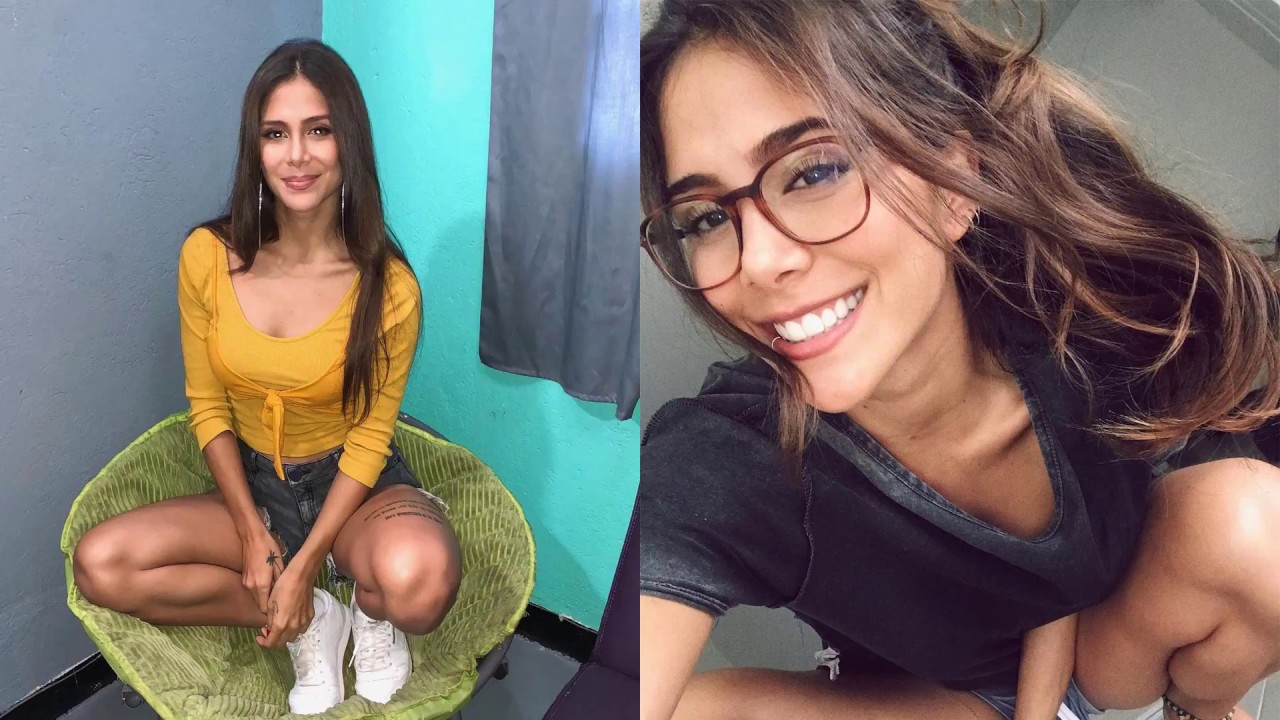 Greecy Rendón una actriz con curvas vampiricas