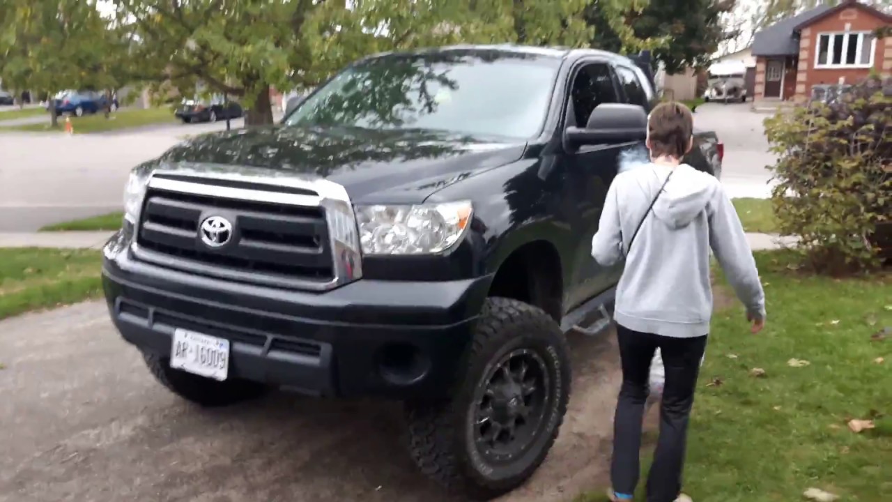 2013 Toyota Tundra 6 inch lift Rough Country with 35inch ko2s - YouTube