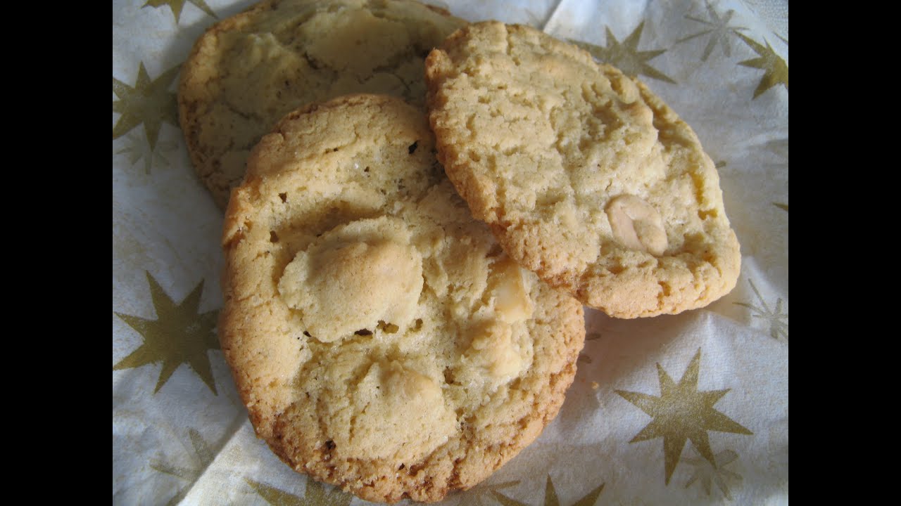 Weihnachts-Bäckerei Folge3 Cookies mit weißer Schokolade und Macadamia ...