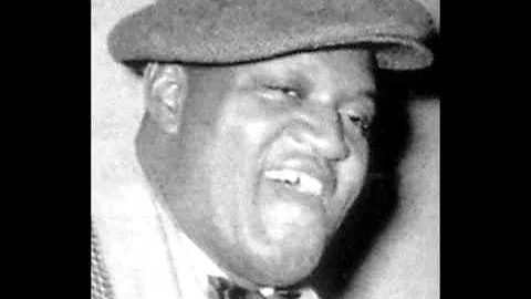 Sonny Parker - She Sets My Soul On Fire