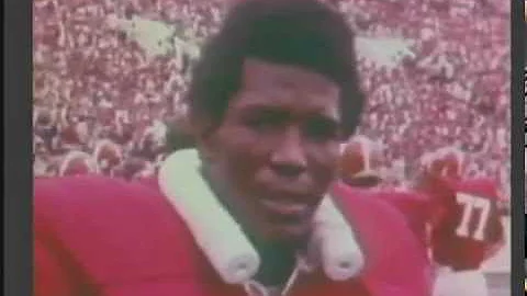 CFBHoF Member Woodrow Lowe