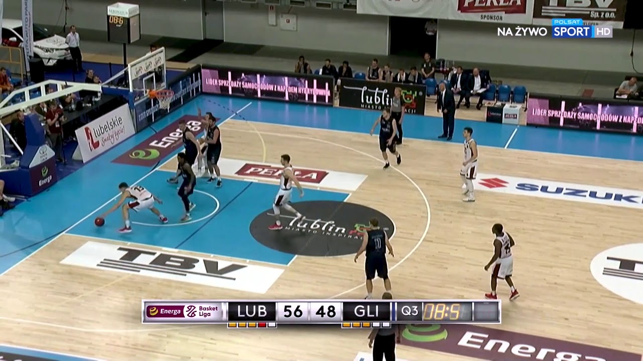Borowski wsadza nad obrońcą! #EnergaBasketLiga #PLKPL play
