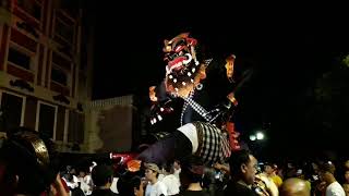 Ogoh Ogoh Terbesar Br.Titih Dan Br.Pekambingan Malam Pengerupukan