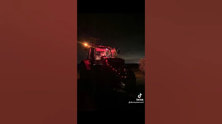 Christmas tractor run