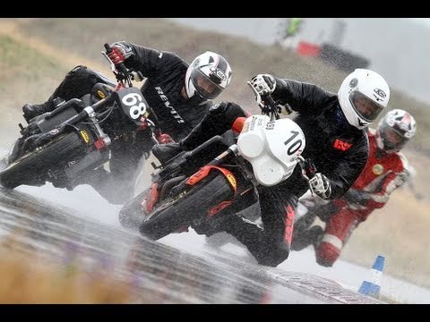 Triumph Street Triple Cup Groß Dölln 4. Lauf - YouTube
