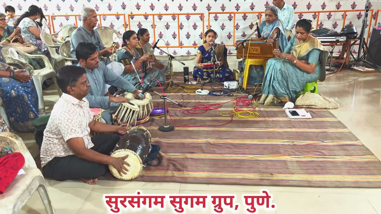 जगत जननी भवतारिणी मोहिनी तू नव दुर्गा