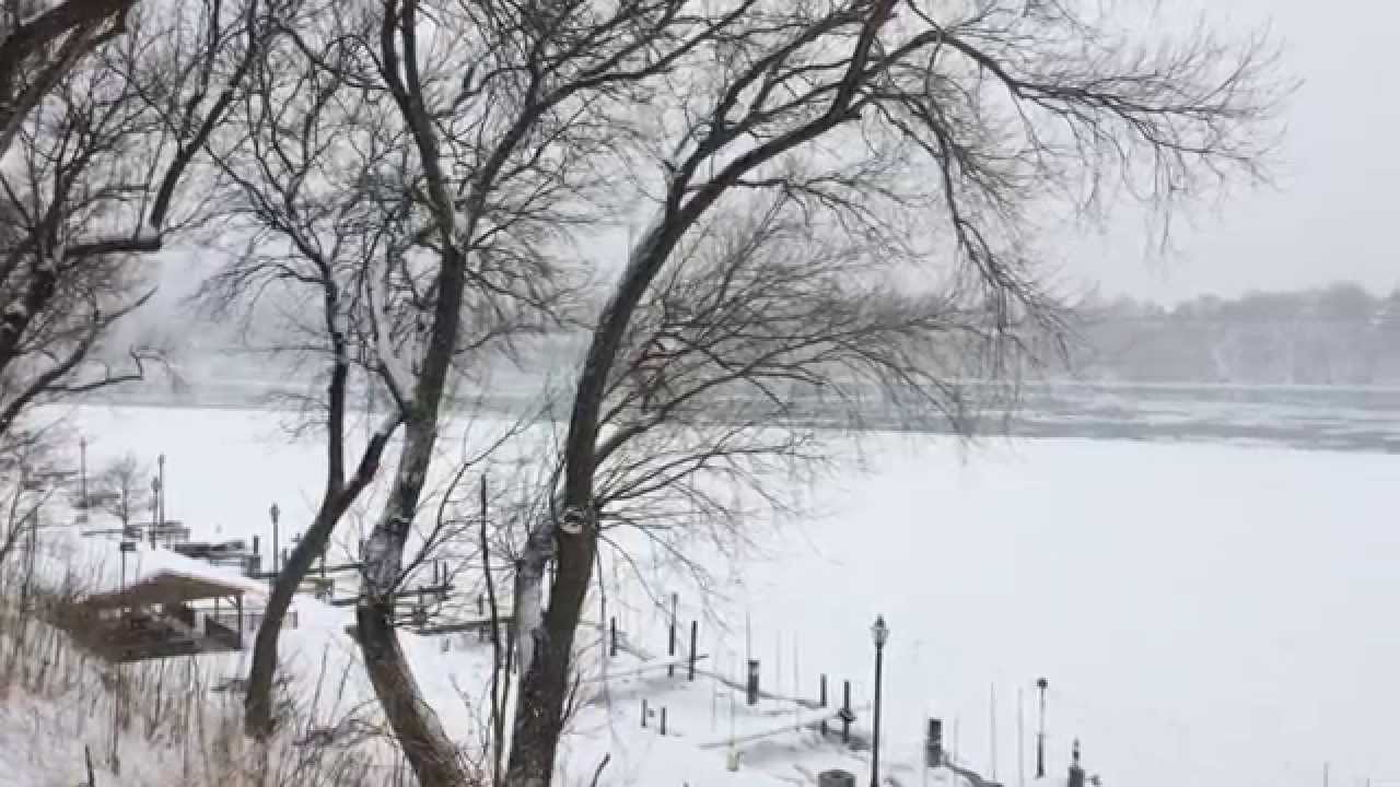 Lower Niagara River at Lewiston, NY on February 21, 2015