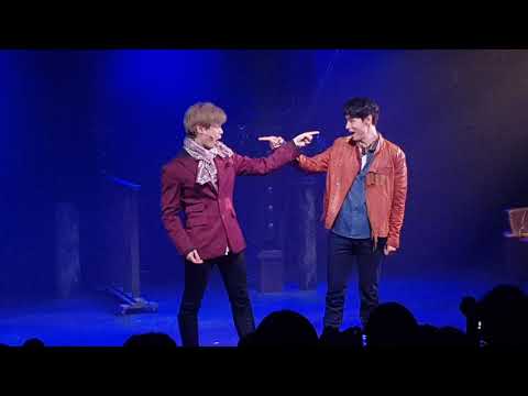 200502 밤 알렉산더 말의 두 귀 사이로 보이는 풍경