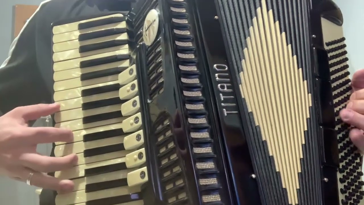 Vídeo aula acordeon cadela baia - mano lima ( vídeo aula fácil para iniciantes)