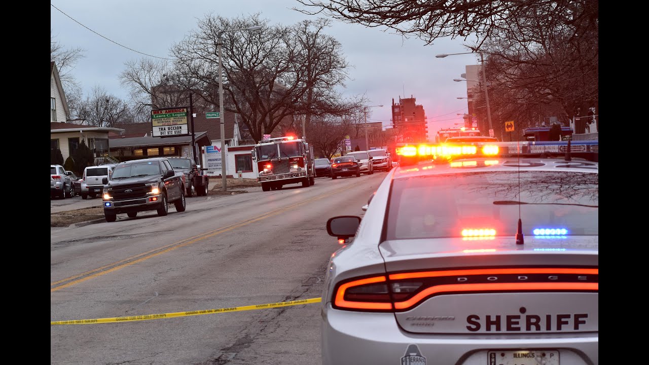 Lake County Sheriff's Office and Waukegan FD on Scene of a Barricade