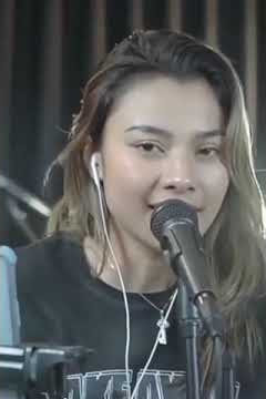 Suci Dalam Debu || Meylien Thea  #Cover #Shorts