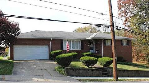 CENTURY 21 Jack Ruddy - 2118 Ash St