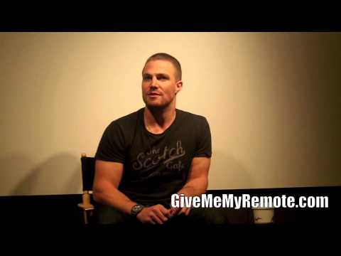 Arrow - Season 1 - Stephen Amell Interview [VIDEO]