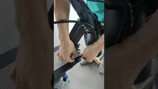 [iENYRID M4]  Install the front headlight for the scooter